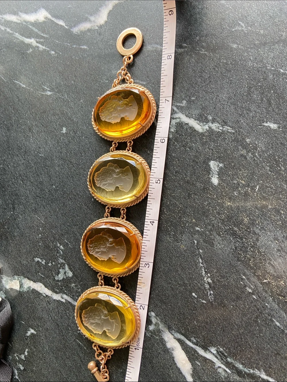 Patrizia Daliana amber Glass Cameo Link Bracelet - Picture 6 of 7